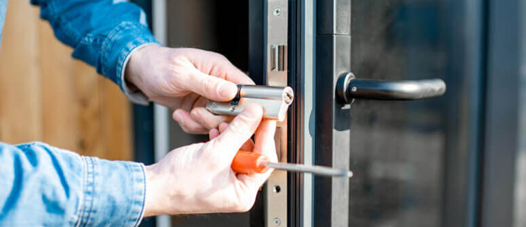 Commercial Locksmith Bracebridge